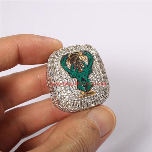 Milwaukee Bucks NBA Championship Ring Replica (2021) - Premium