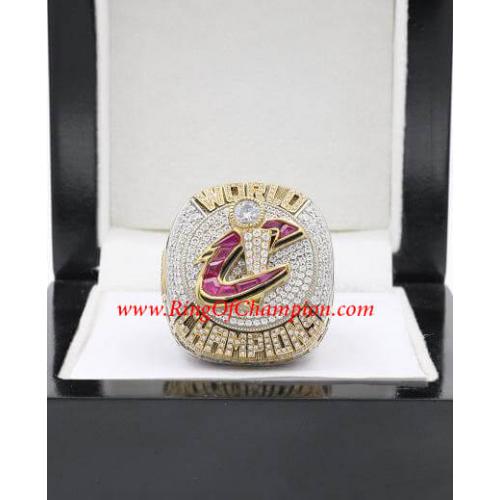 Louis Vuitton x NBA Trophy Ring Gold